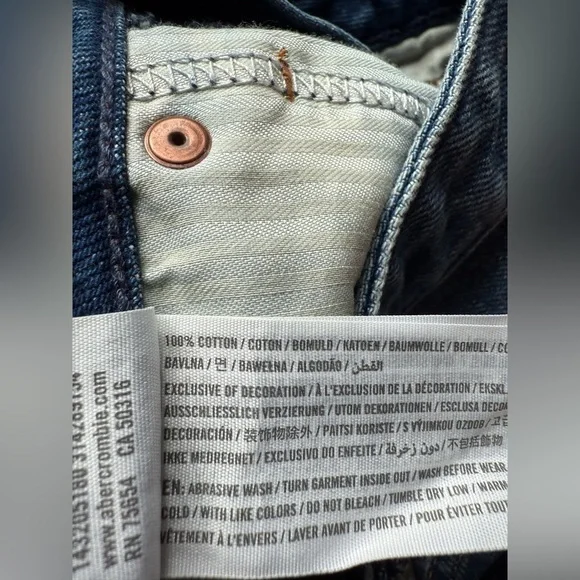 Like New Abercrombrie and Fitch Zoe Natural Rise vintage skirt size 25 - Picture 4 of 9